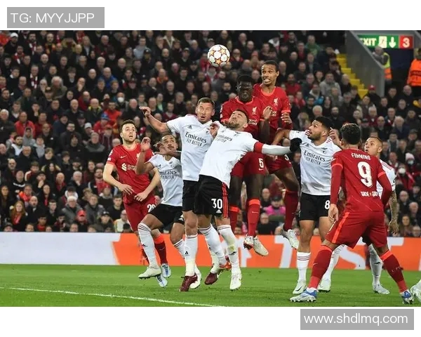 英超中场核心球员表现分析与未来发展预测